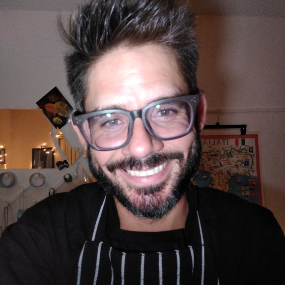 Meet your Posher, Joey M.  @fresh_fit_chef - Picture 7 of 9